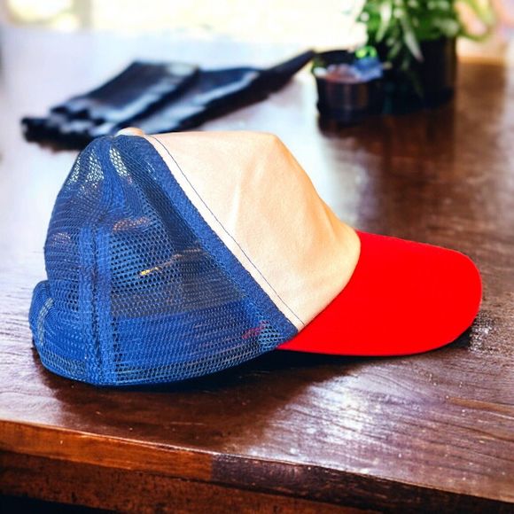 Stranger Things Mesh Snap Back Cap Trucker Hat Red White Blue Netflix Cult Show - Picture 3 of 9